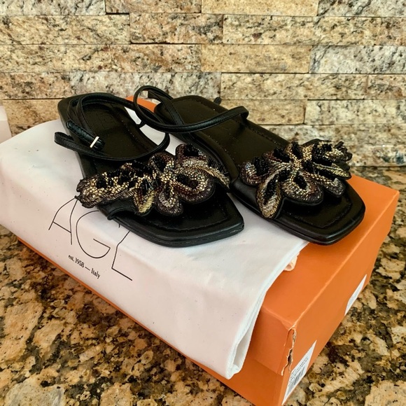 AGL sandals - Picture 8 of 8